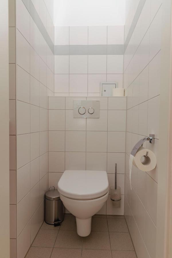 Beautiful 2-Bedroom Apartment Near Schoenbrunn Viena Exterior foto