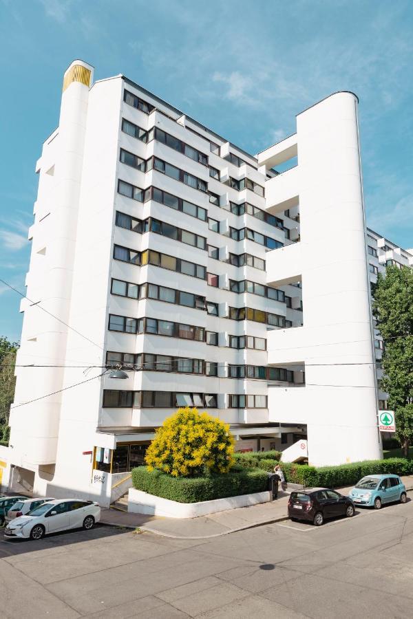 Beautiful 2-Bedroom Apartment Near Schoenbrunn Viena Exterior foto
