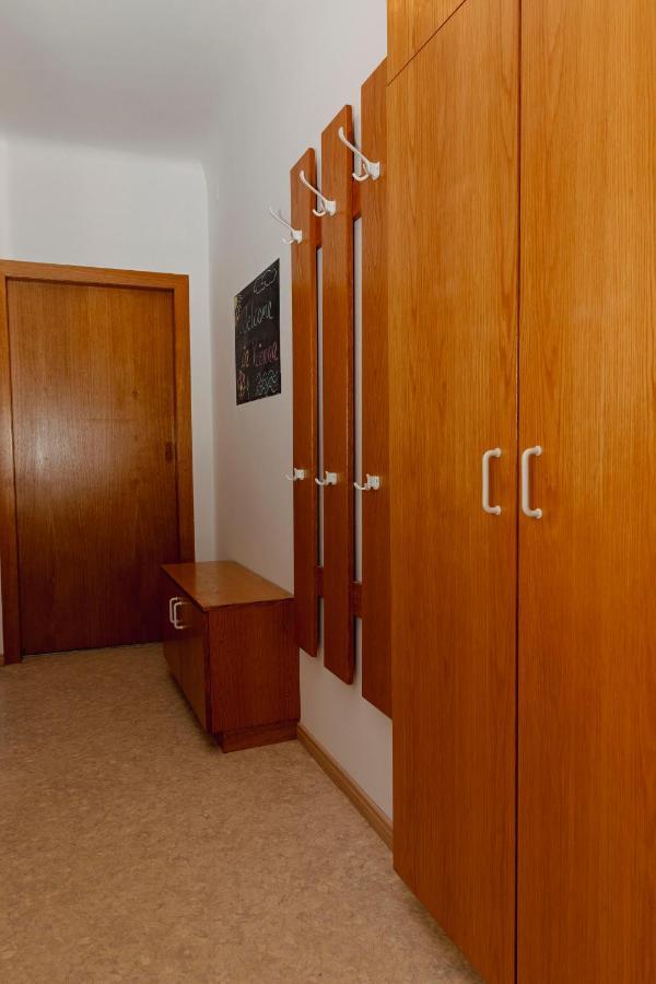 Beautiful 2-Bedroom Apartment Near Schoenbrunn Viena Exterior foto